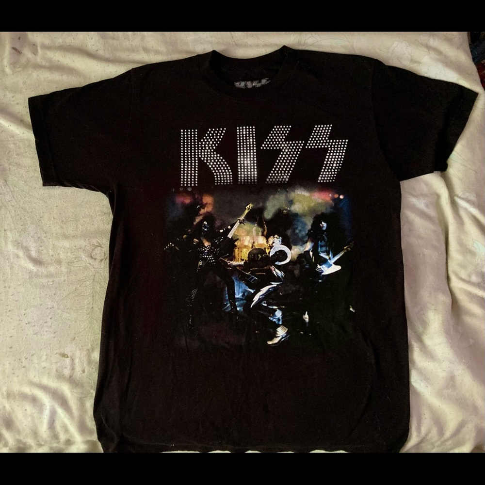 Black KISS band shirt (US Medium)
